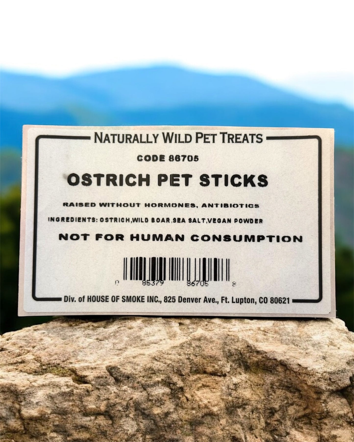 High-protein, hormone-free dog treats with clean ingredients