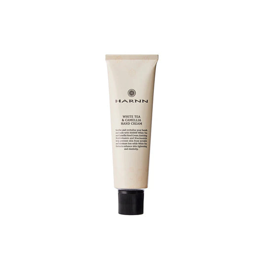 It is simply HARNN's universal solution to achieve ultra-soft and smooth hands and beautiful nails. Dermatologically tested, Eco Certified and Nature certified.